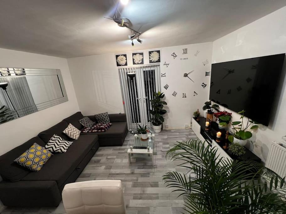 1-bed Flat With Fast Wi-fi In Prime Location 15mins From Appartamento Londra
