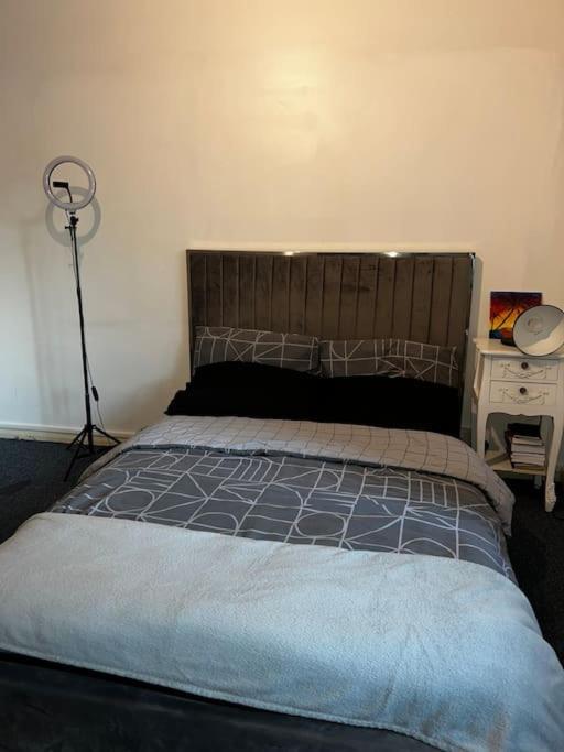 1-bed Flat With Fast Wi-fi In Prime Location 15mins From Londra
