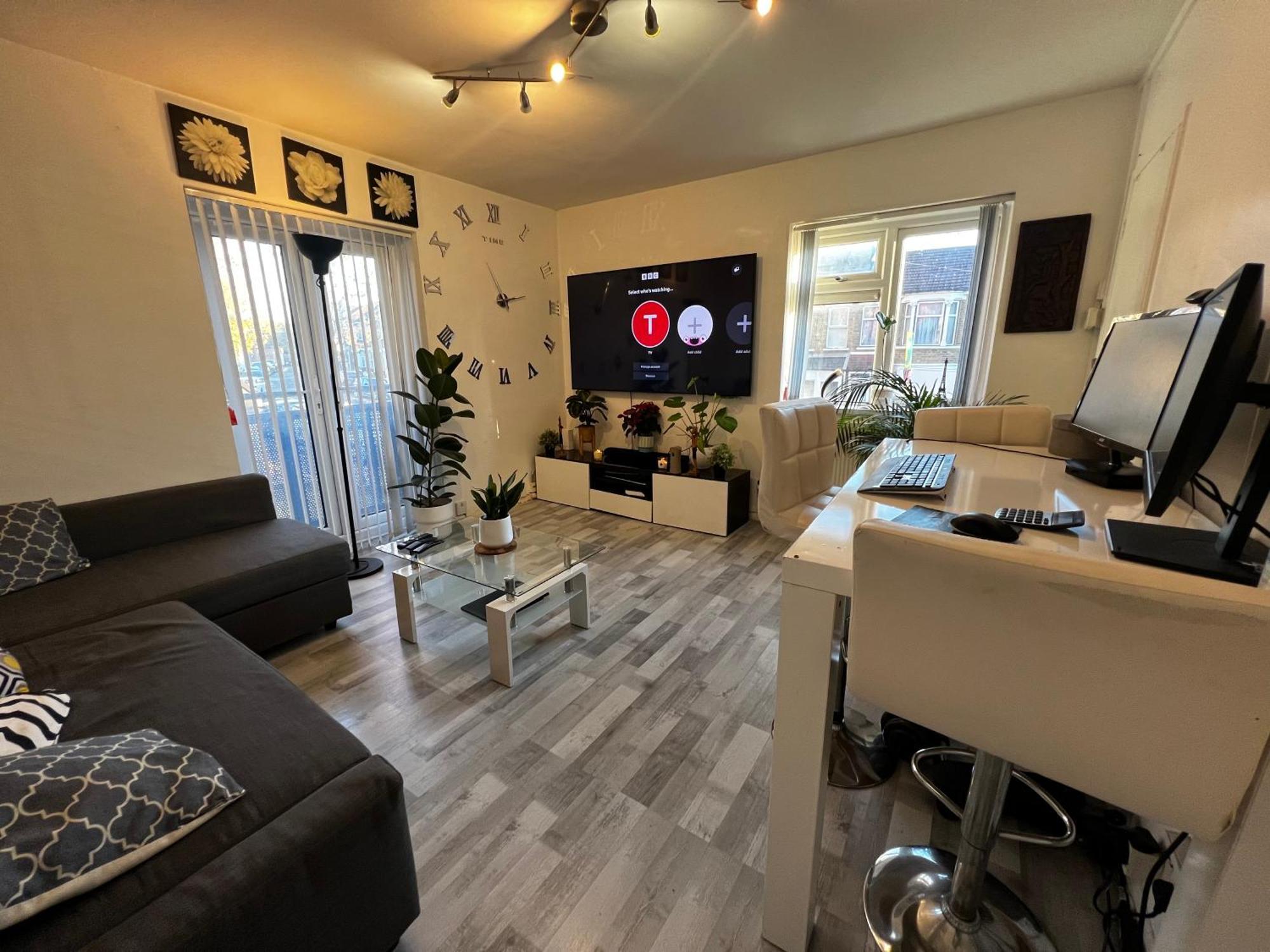 Appartamento 1-bed Flat With Fast Wi-fi In Prime Location 15mins From *
